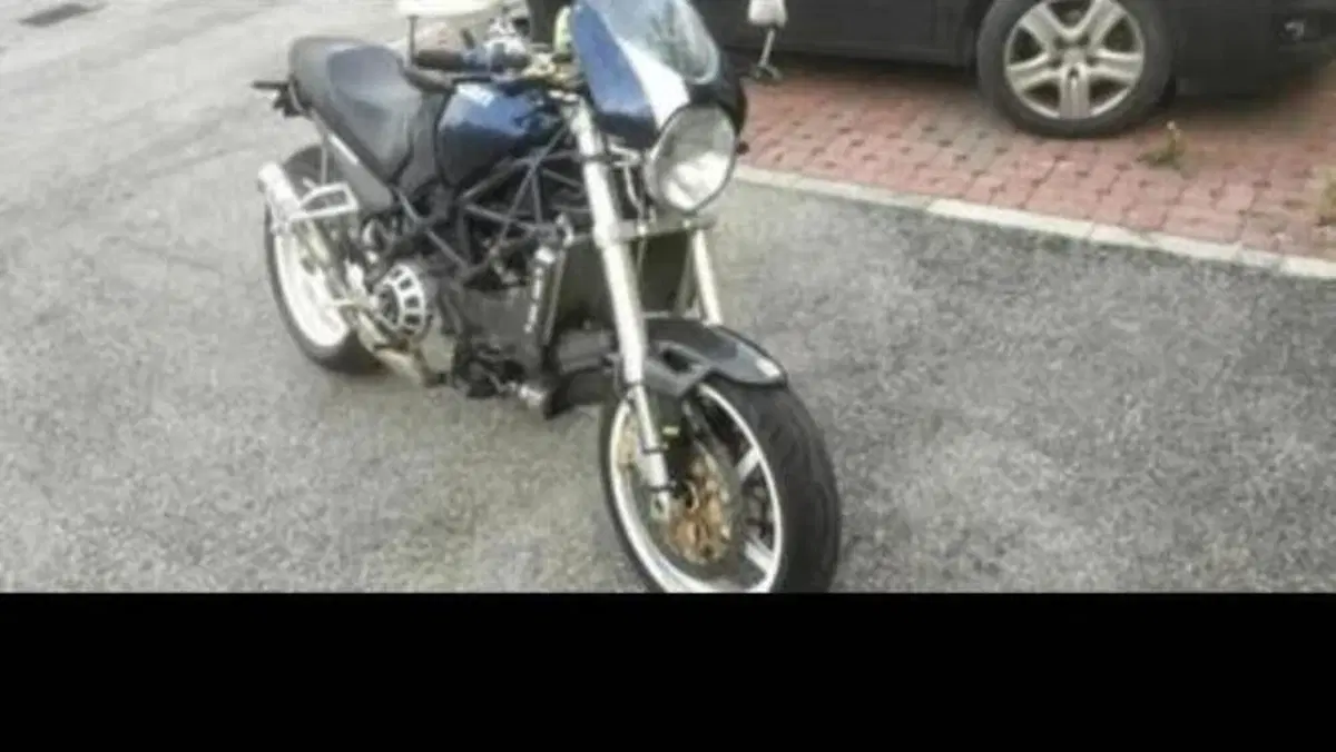 Ducati Monster S4R (2003 - 05)  (4)