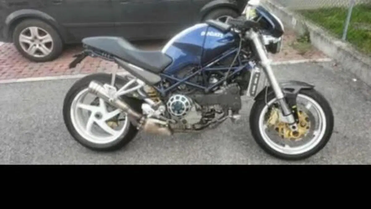 Ducati Monster S4R (2003 - 05)  (8)