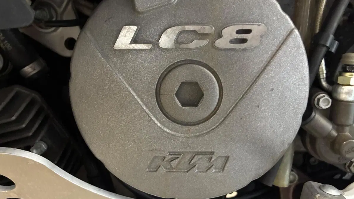 KTM 990 Adventure (2006 - 08)  (3)