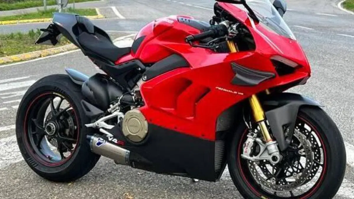 Ducati Panigale V4 S 1100 (2018 - 19)  (4)