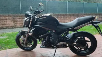 Kawasaki ER-6N (2009 - 11) usata