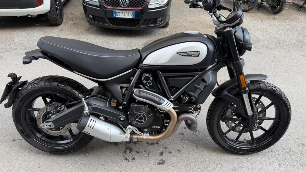 Ducati Scrambler 800 Full Throttle (2023 - 24) 