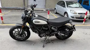 Ducati Scrambler 800 Full Throttle (2023 - 24)  (2)