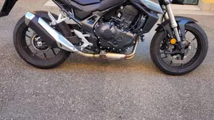 Honda CB 750 Hornet (2023 - 24)  (6)