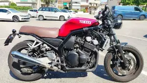 Yamaha FZS 600 Fazer (1998 - 01)  (3)