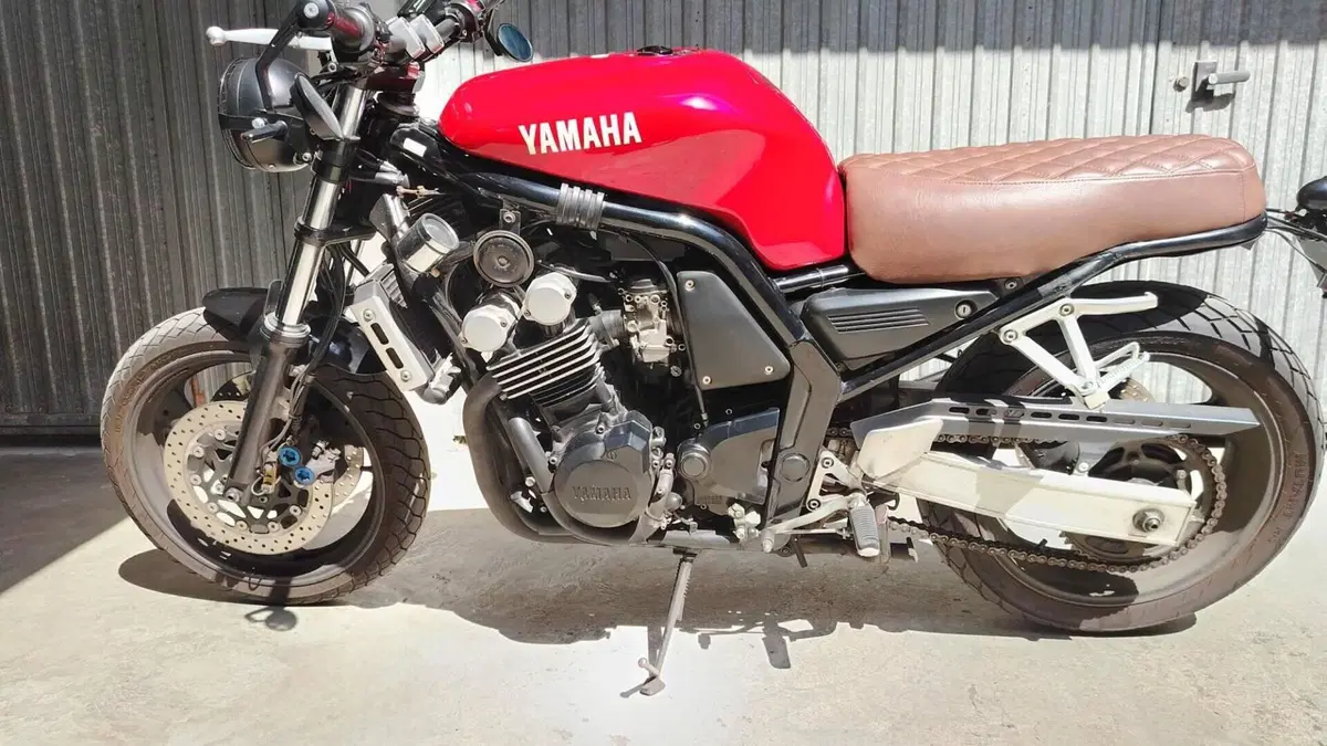 Yamaha FZS 600 Fazer (1998 - 01) 