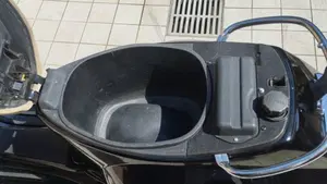 Vespa LX 125 3V (2012 - 14)  (5)