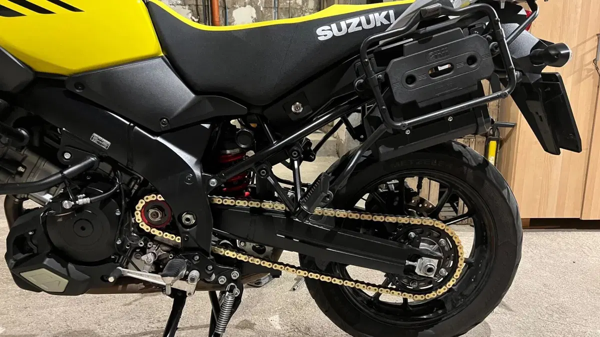 Suzuki V-Strom 1000 ABS (2014 - 17)  (5)