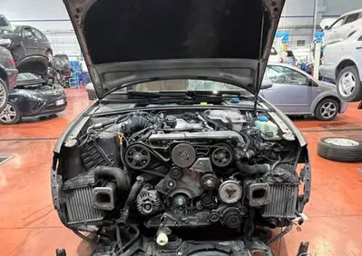 Audi A4 Avant 2.5 V6 TDI multitronic Top (8)