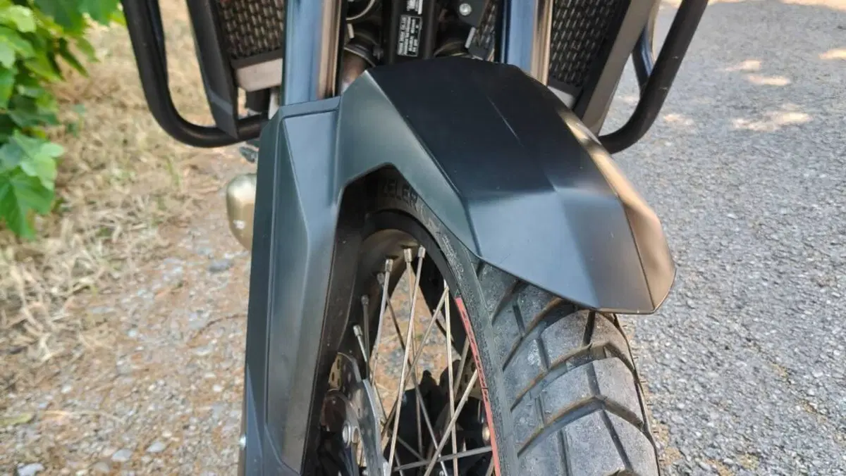 Honda Africa Twin CRF 1100L Urban (2022 - 23)  (4)