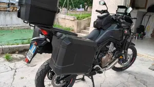 Honda Africa Twin CRF 1100L Urban (2022 - 23)  (6)