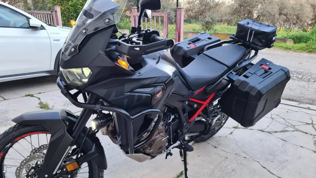Honda Africa Twin CRF 1100L Urban (2022 - 23)  (6)