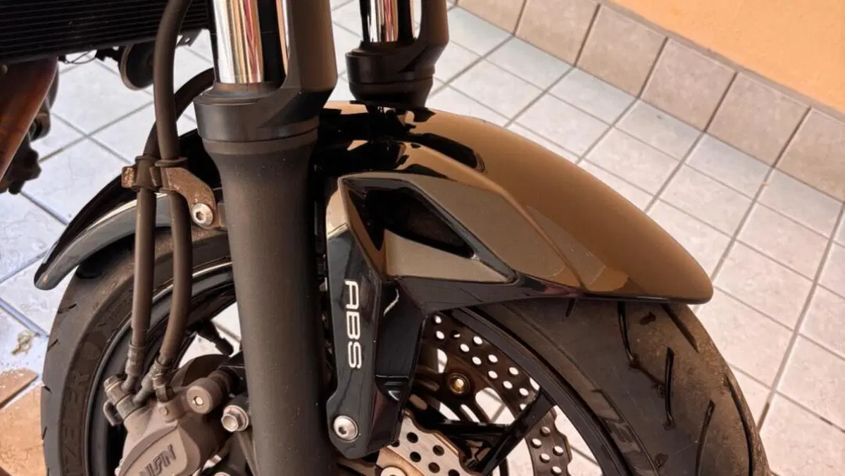 Kawasaki Z 650 (2017 - 19)  (3)