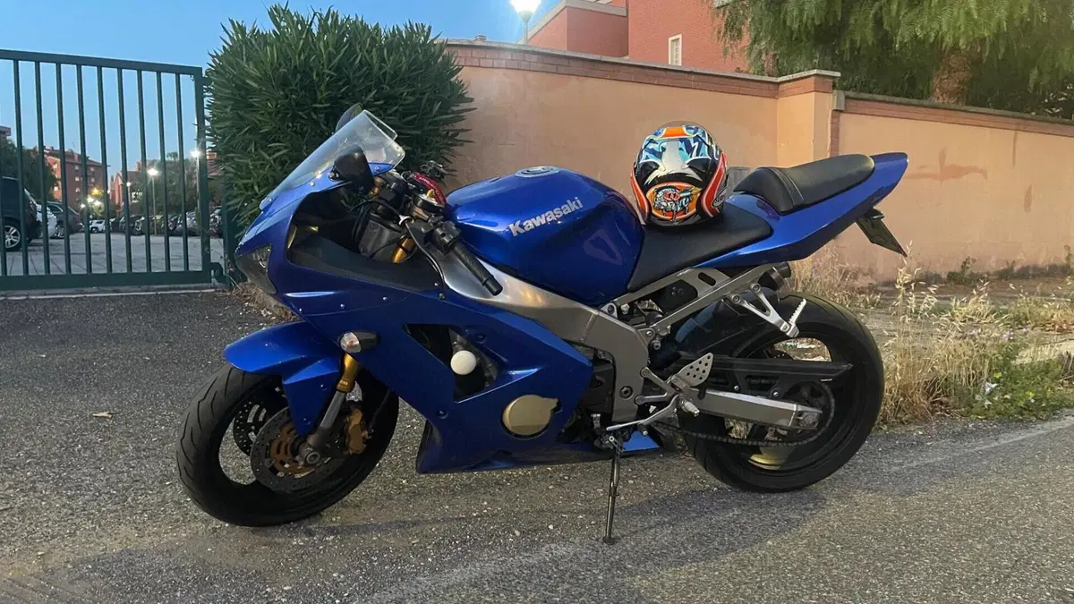 Kawasaki Ninja 636 ZX-6R (2003 - 04)  (2)