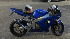 Kawasaki Ninja 636 ZX-6R (2003 - 04)  (3)