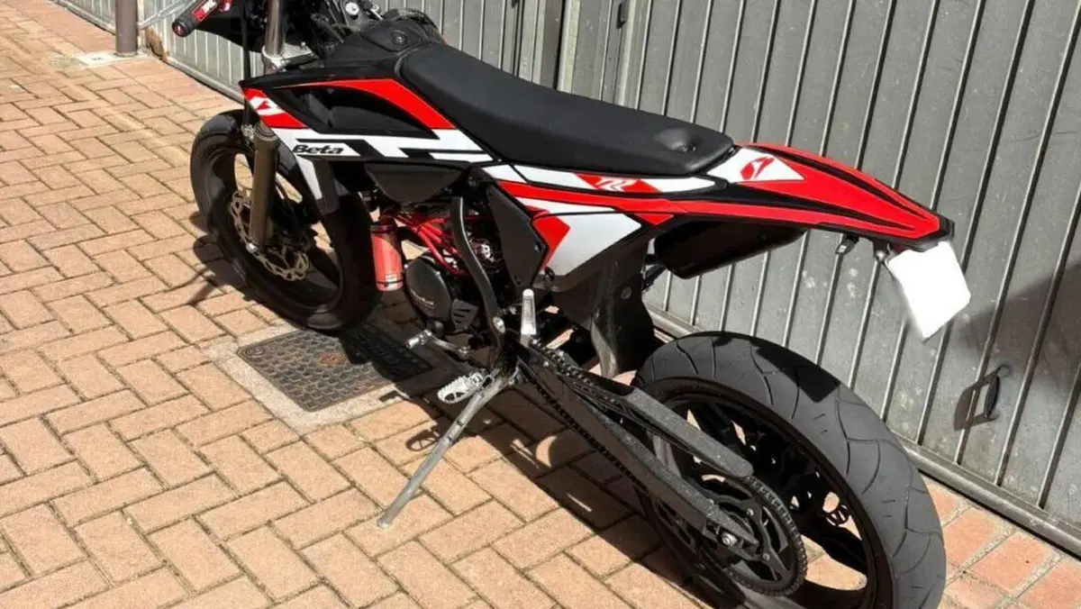 Betamotor RR 50 Motard (2021 - 26)  (2)