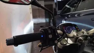 Honda CB 1000 R (2021 - 25)  (7)