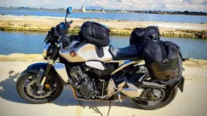 Honda CB 1000 R (2021 - 25)  (4)