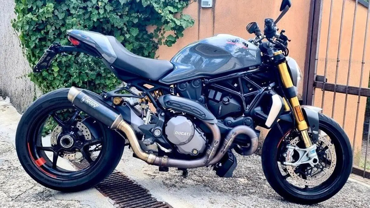 Ducati Monster 1200 S (2017 - 21)  (2)