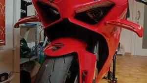 Ducati Panigale V4 (2022 - 24)  (2)