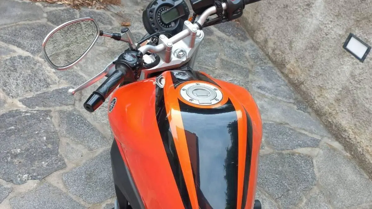 Yamaha FZ6 (2004 - 07)  (2)