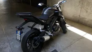 Yamaha MT-125 (2014 - 16)  (2)