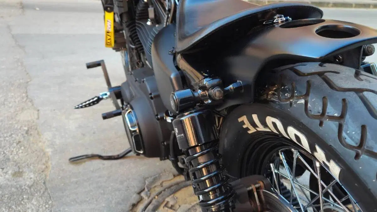 Harley-Davidson 1200 Forty-Eight (2010 - 15)  (10)