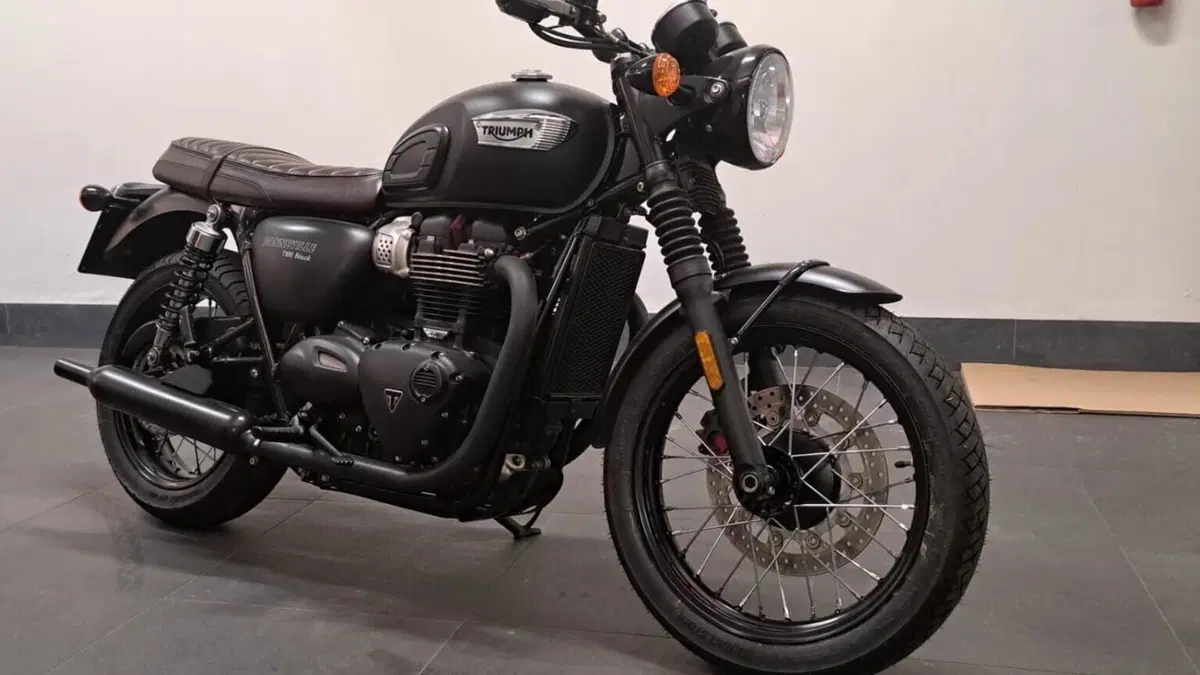 Triumph Bonneville T100 Black (2017 - 20) 