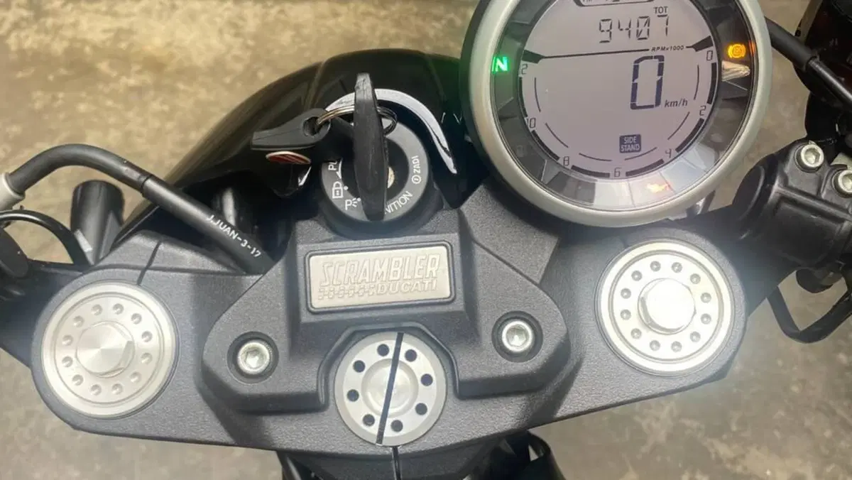 Ducati Scrambler 800 Cafè Racer (2017 - 21)  (6)
