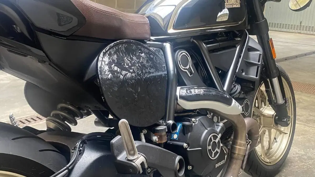 Ducati Scrambler 800 Cafè Racer (2017 - 21)  (8)