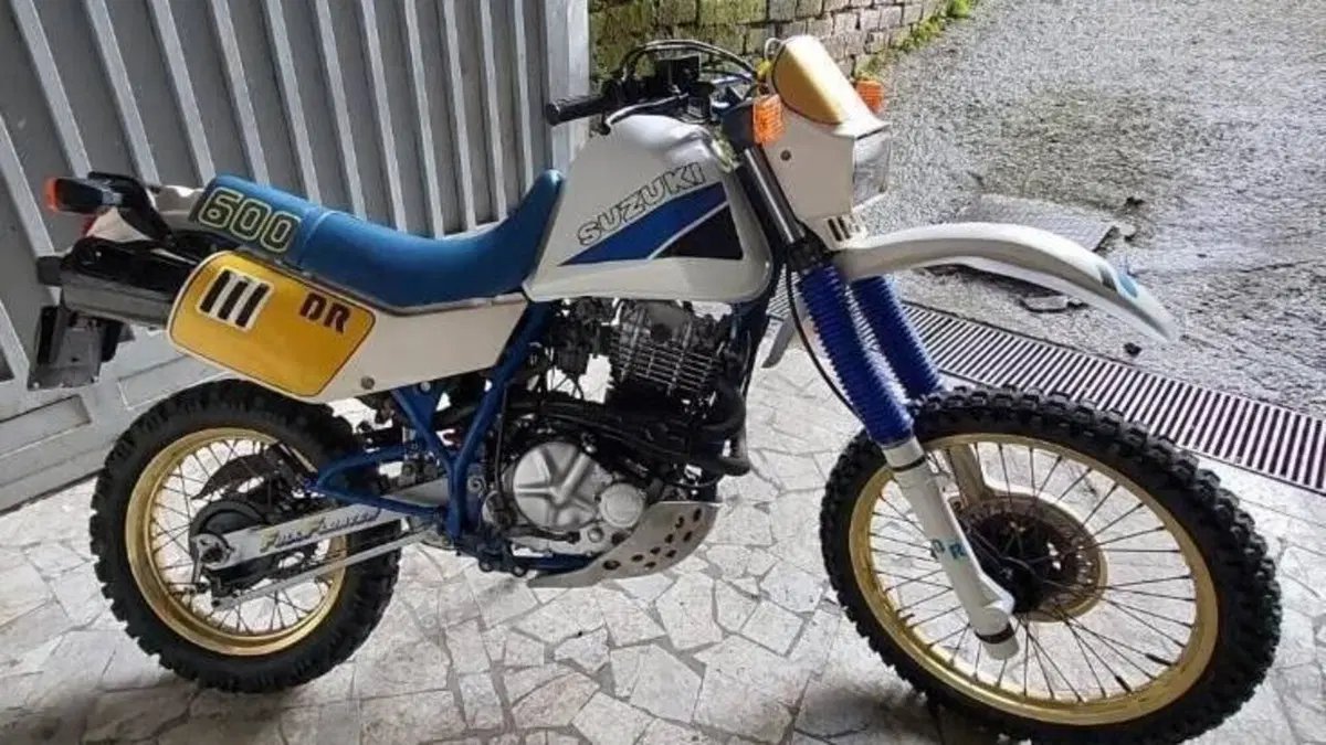Suzuki DR 600 S (1985 - 90)  (2)