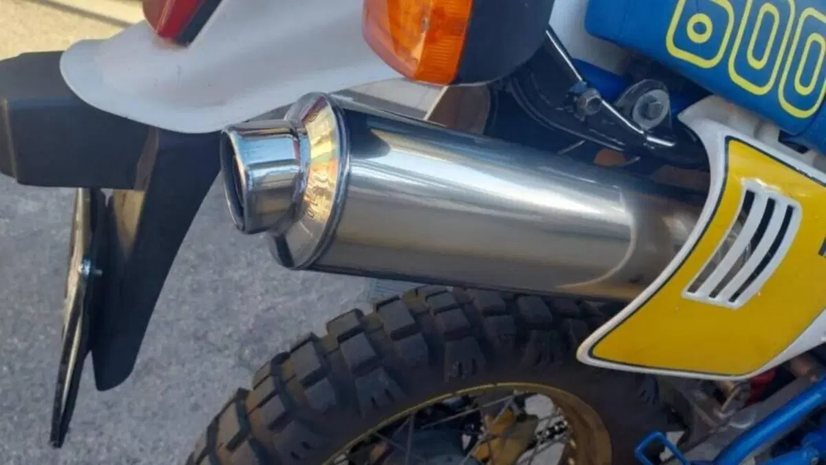 Suzuki DR 600 S (1985 - 90)  (4)