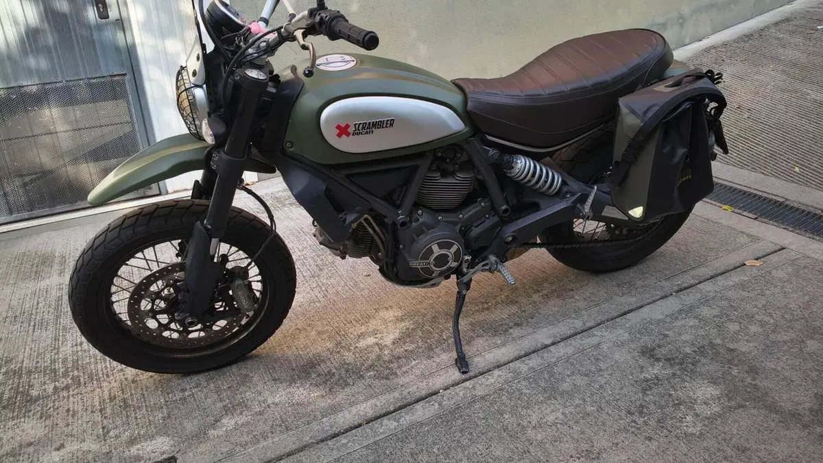 Ducati Scrambler 800 Urban Enduro (2015 - 16) 