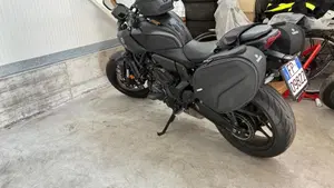 Yamaha MT-07 Y-AMT (2025 - 26)  (3)