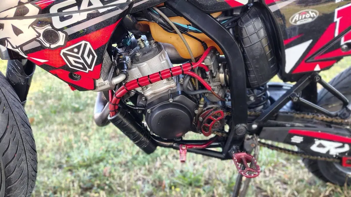 GASGAS EC 125 2T (2009)  (6)