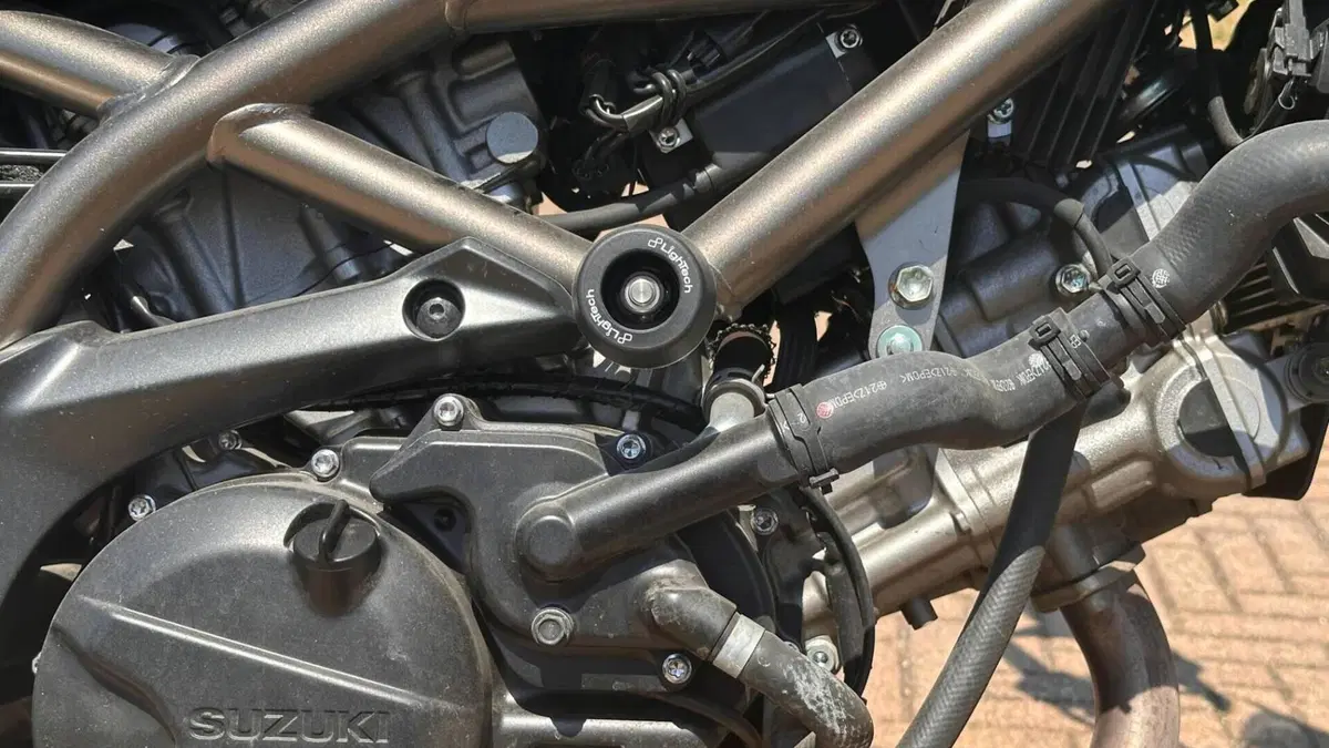 Suzuki SV650 (2021 - 24)  (8)