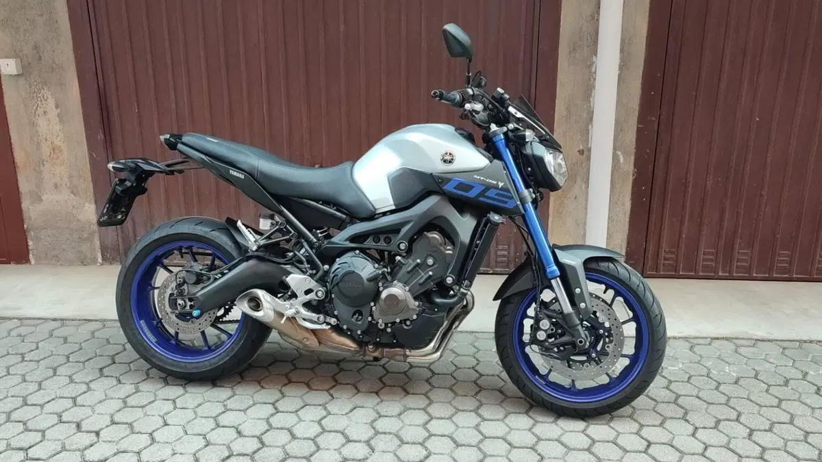 Yamaha MT-09 ABS (2016) 