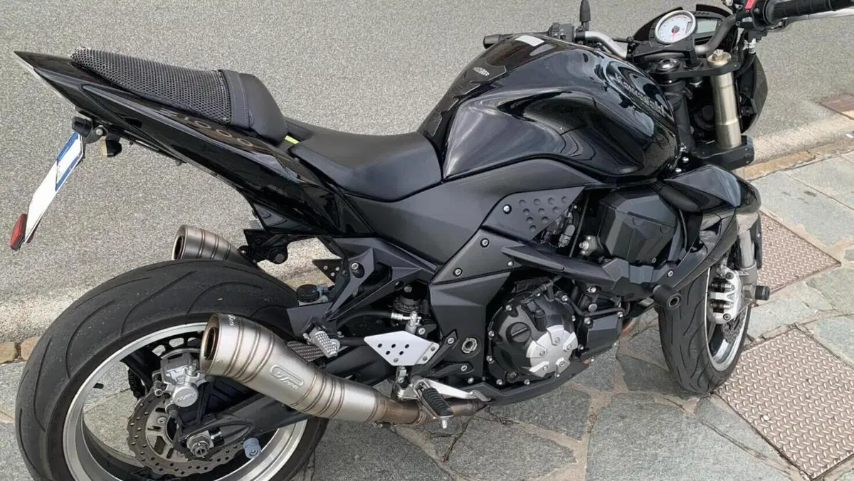 Kawasaki Z 1000 (2007 - 09)  (8)
