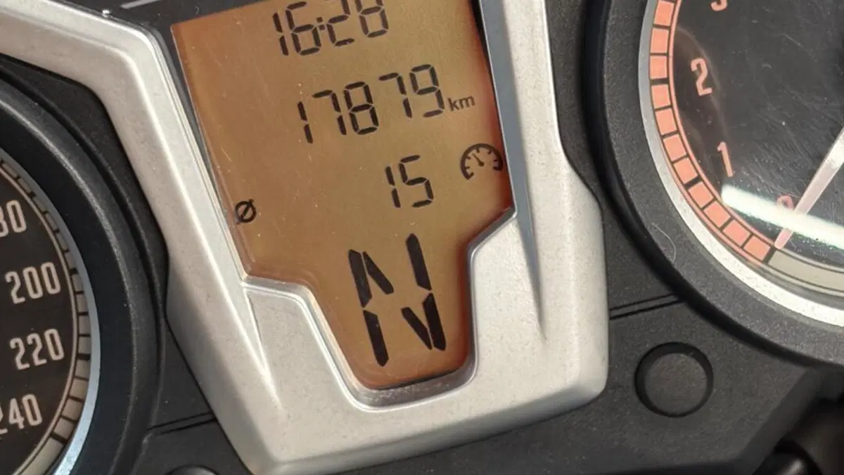 Bmw R nineT 1200 (2014 - 16)  (4)
