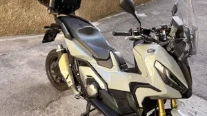 Honda X-ADV 750 DCT (2021 - 24)  (3)