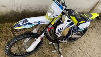 Husqvarna TE 300i (2022) usata