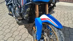 Honda Africa Twin CRF 1000L (2018 - 19)  (6)