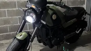 Benelli Leoncino 500 ABS (2017 - 20) 
