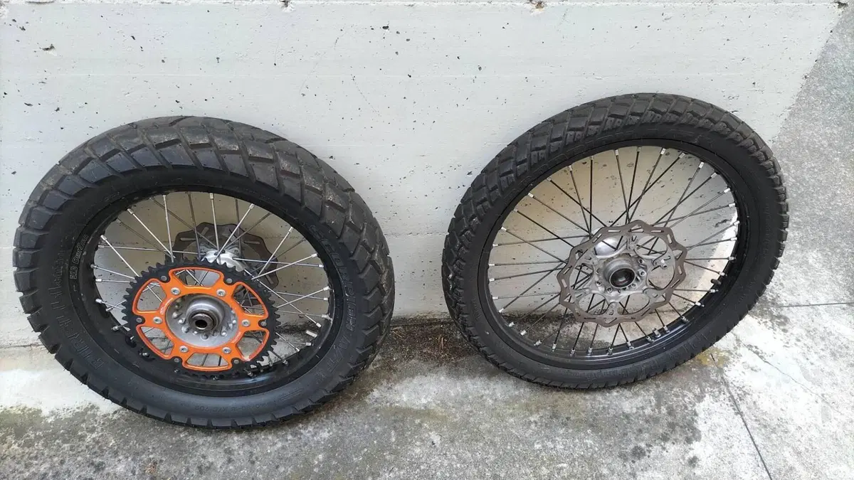 KTM 350 EXC-F Six Days (2019)  (4)