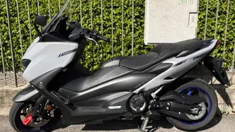 Yamaha T-Max 560 (2022 - 24) usata
