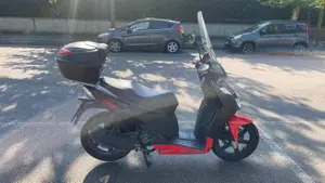 Aprilia Sportcity Cube 125 (2008 - 13) 