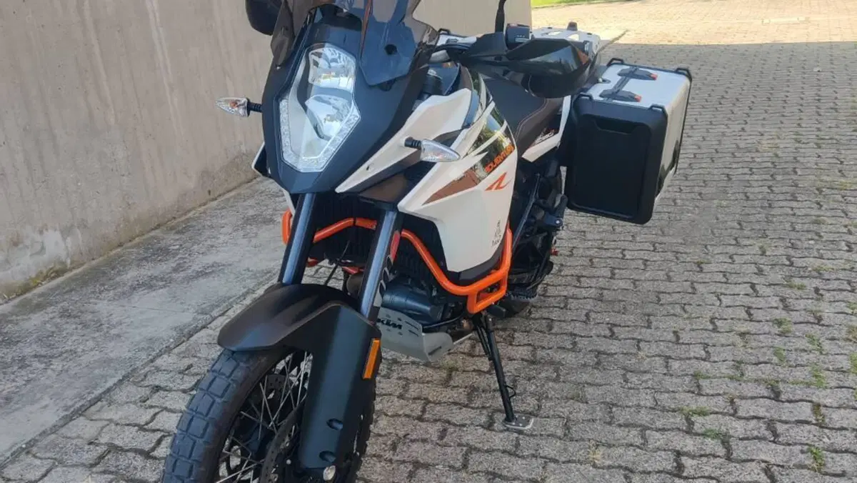 KTM 1090 Adventure R (2017 - 19)  (4)