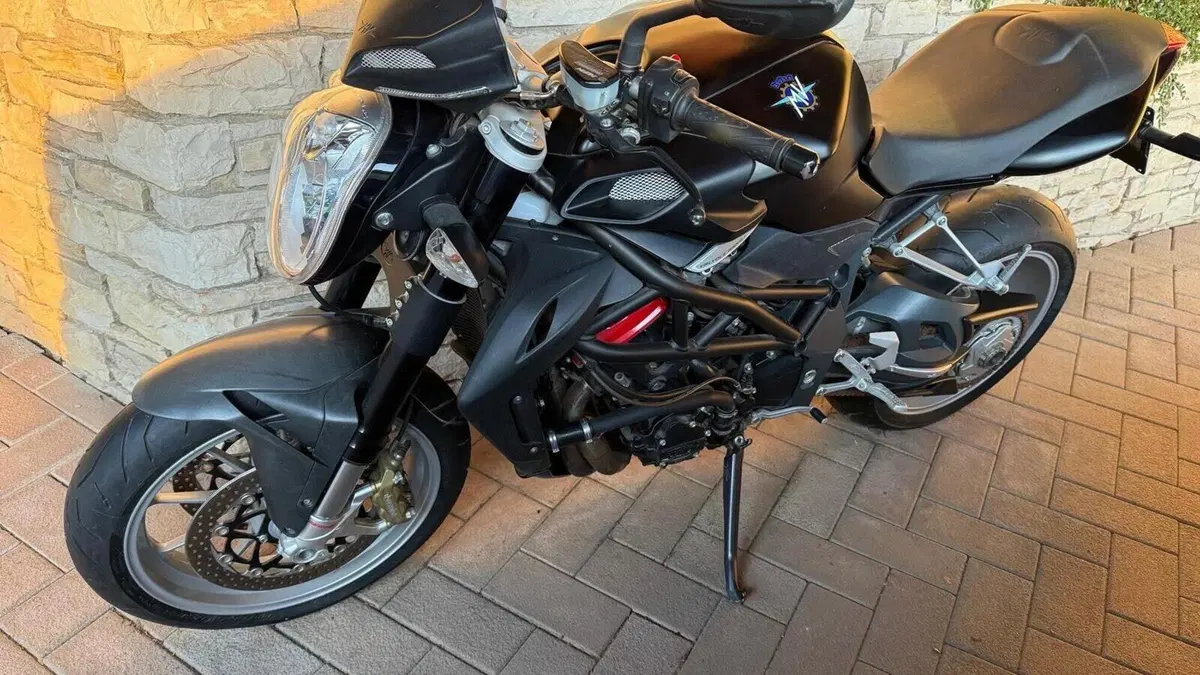 MV Agusta Brutale 1090 (2012 - 15) 