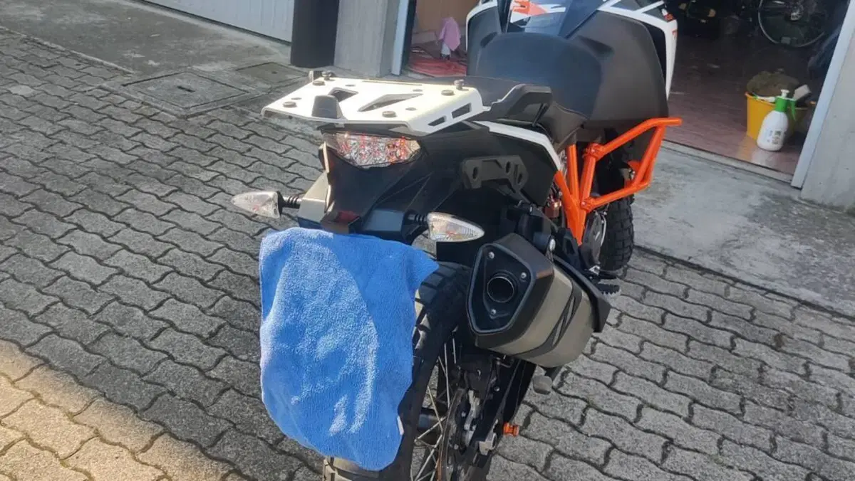 KTM 1090 Adventure R (2017 - 19)  (8)
