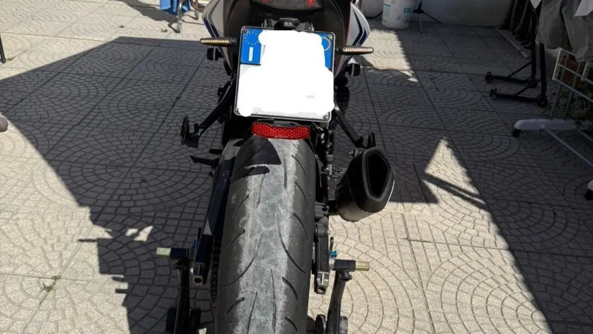 Suzuki GSX S 750 Yugen (2018 - 20)  (5)